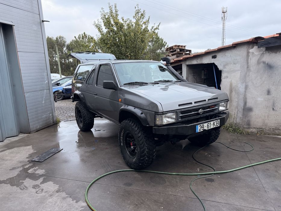 Nissan terrano 1