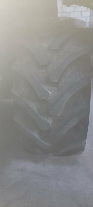 Opona 800/65R32 30.5R32 Firestone opony