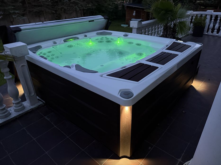 Super promocja tylko do końca roku Jacuzzi Sundance Coast Spas