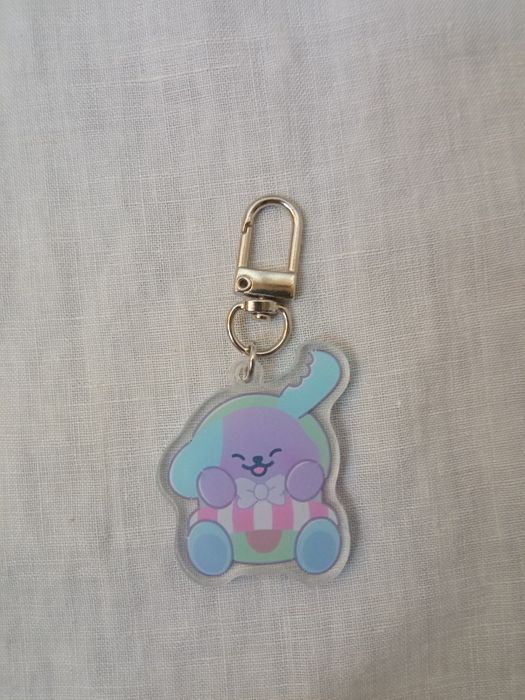 Брелки GMMTW и подвеска My golden blood