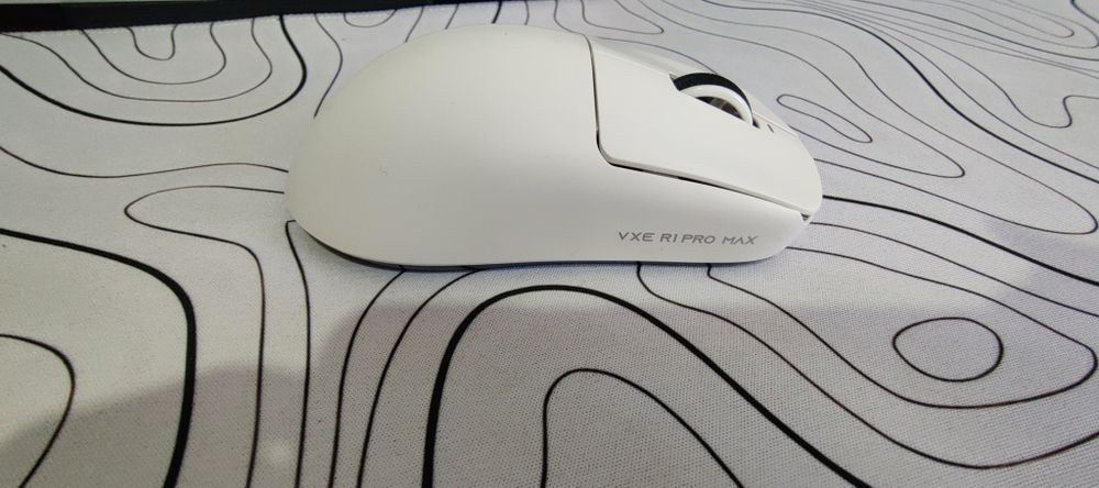 Ігрова мишка VGN VXE R1 PRO MAX.
В