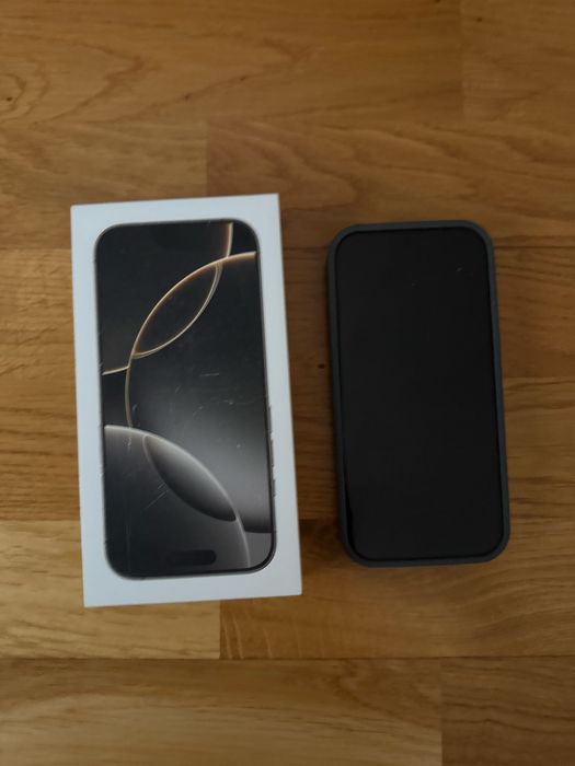 Продам айфон 16про 256 в ідеалі 93%