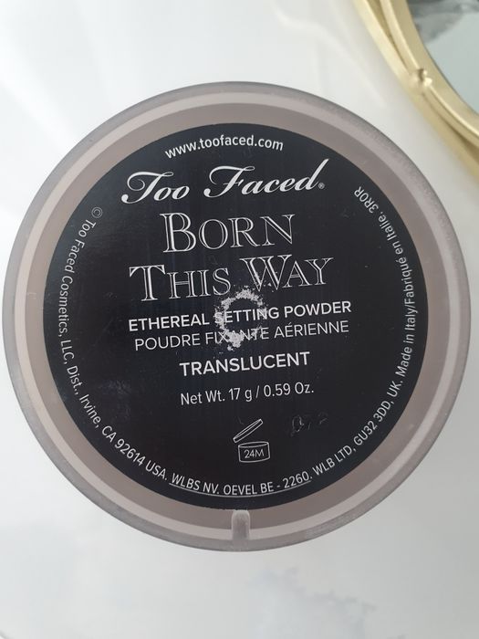 Born This Way Ethereal Setting Powder. Puder do twarzy