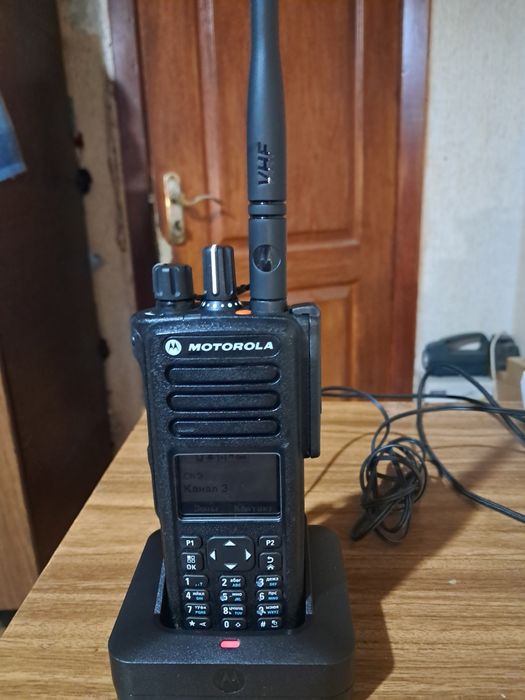 Радиостанция серии  DP 4800e DP 4400e оригинал  Kenvyd Verfex Ikom