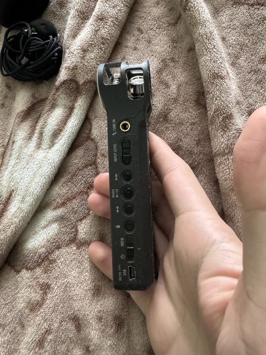 Zoom H1 + петлічка