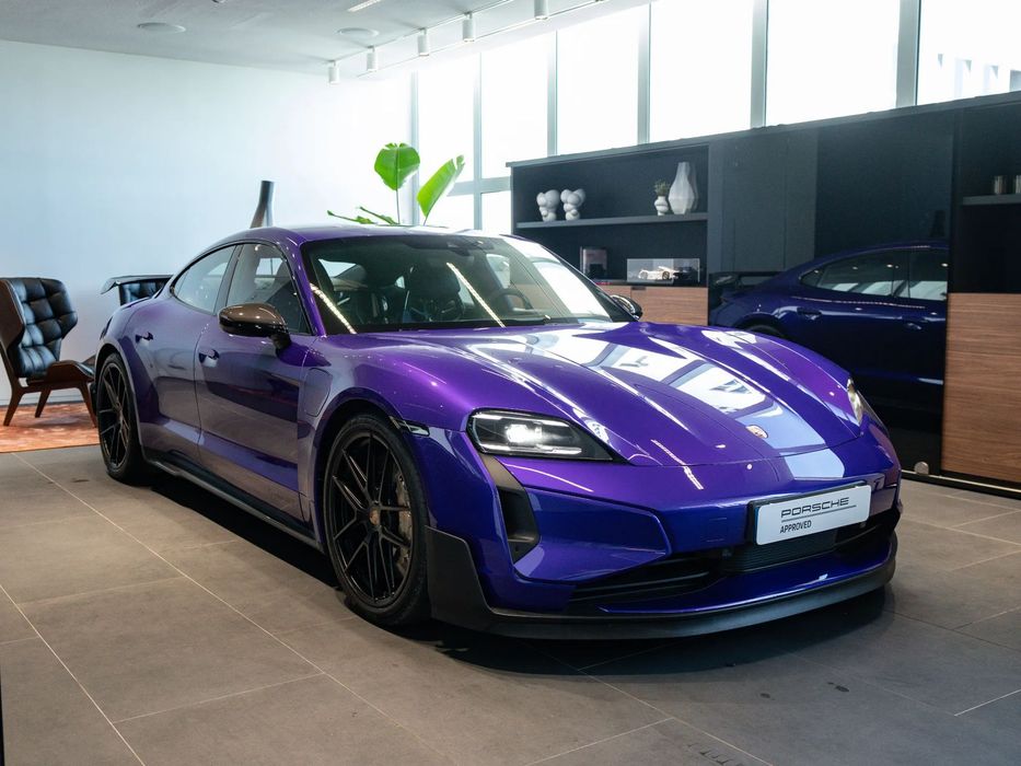Porsche Taycan Turbo GT Weissach