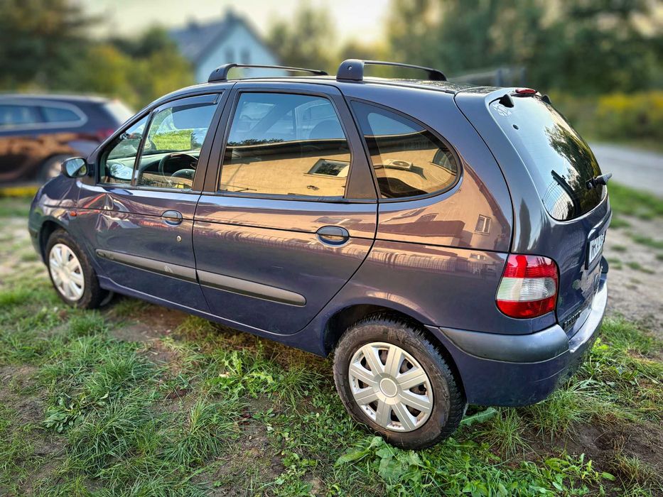 Renault Scenic 2.0  2000r