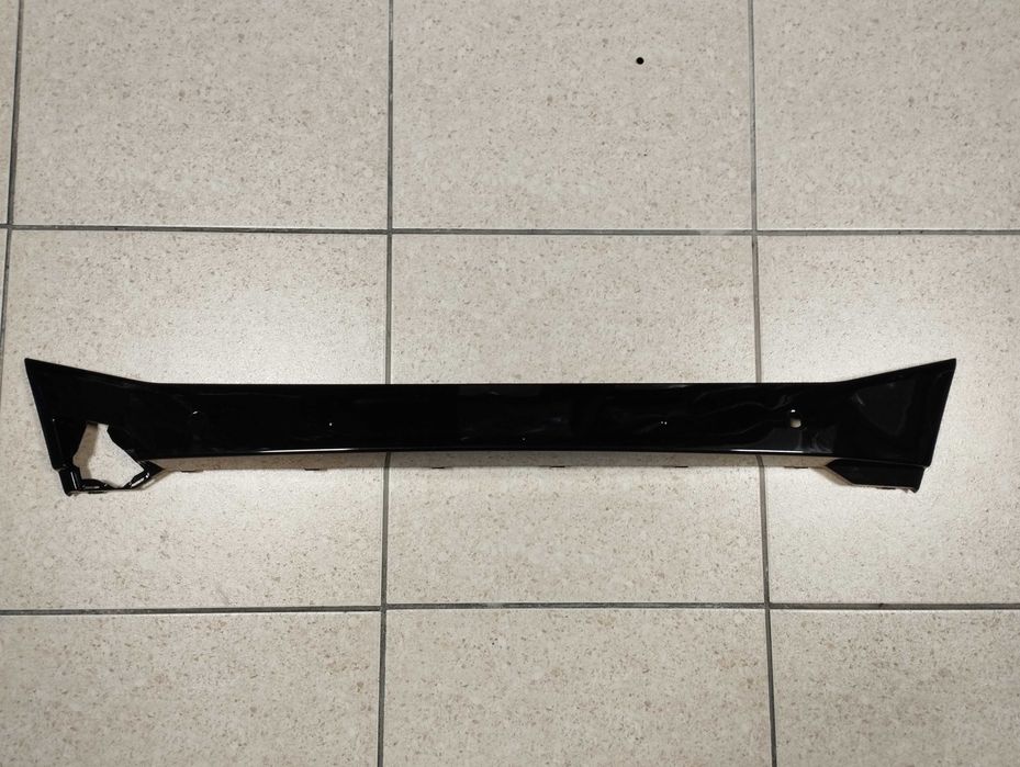 BMW X3 G01 Накладка центр під номер М пакет 51118081059 рестайлінг