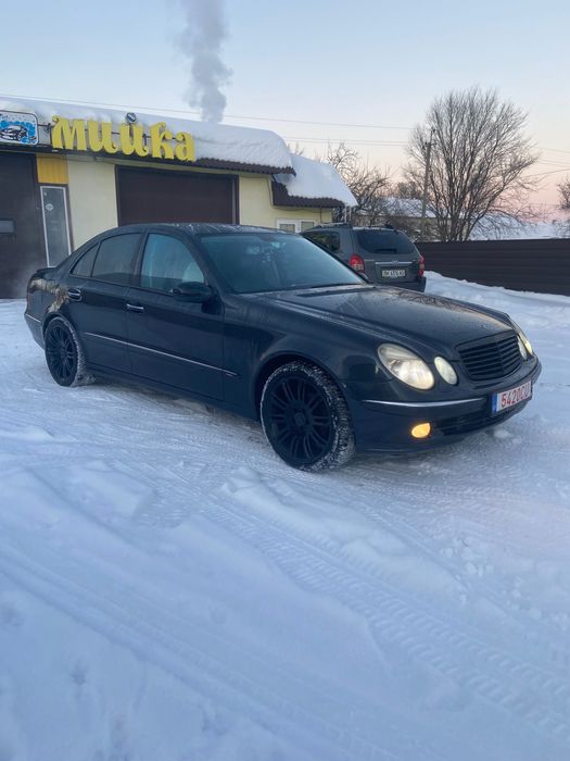 Продам мерседес 211