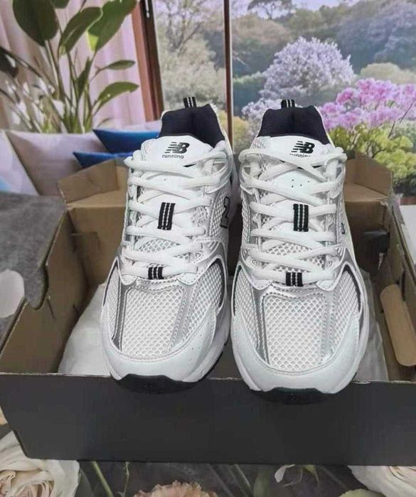 SNEAKERSY Damskie białe