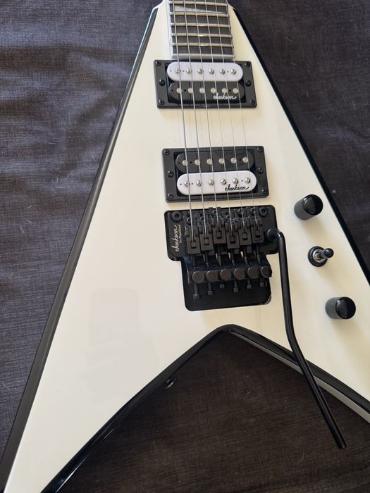 Jackson JS32 King V