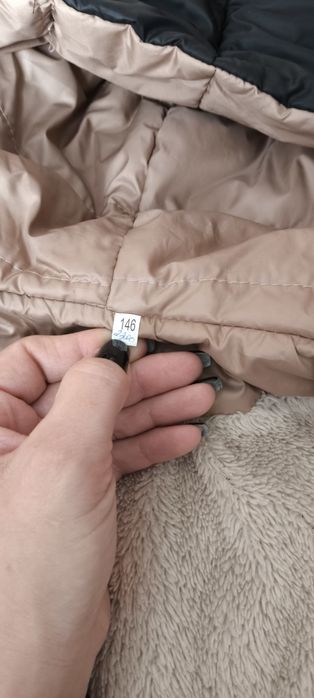 Продам зимову курточку, пальто, плащ, куртка 146 розміру