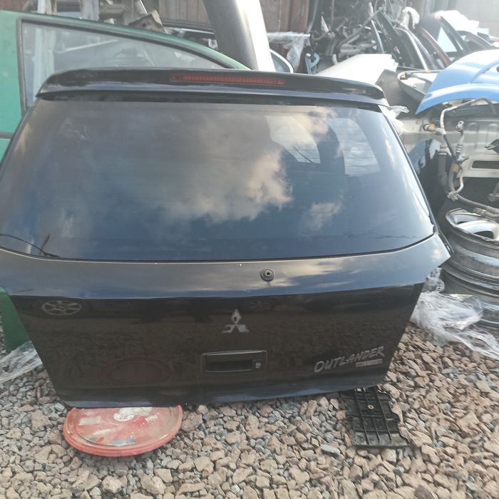Мітсубісі аутлендер 1 кришка багажника