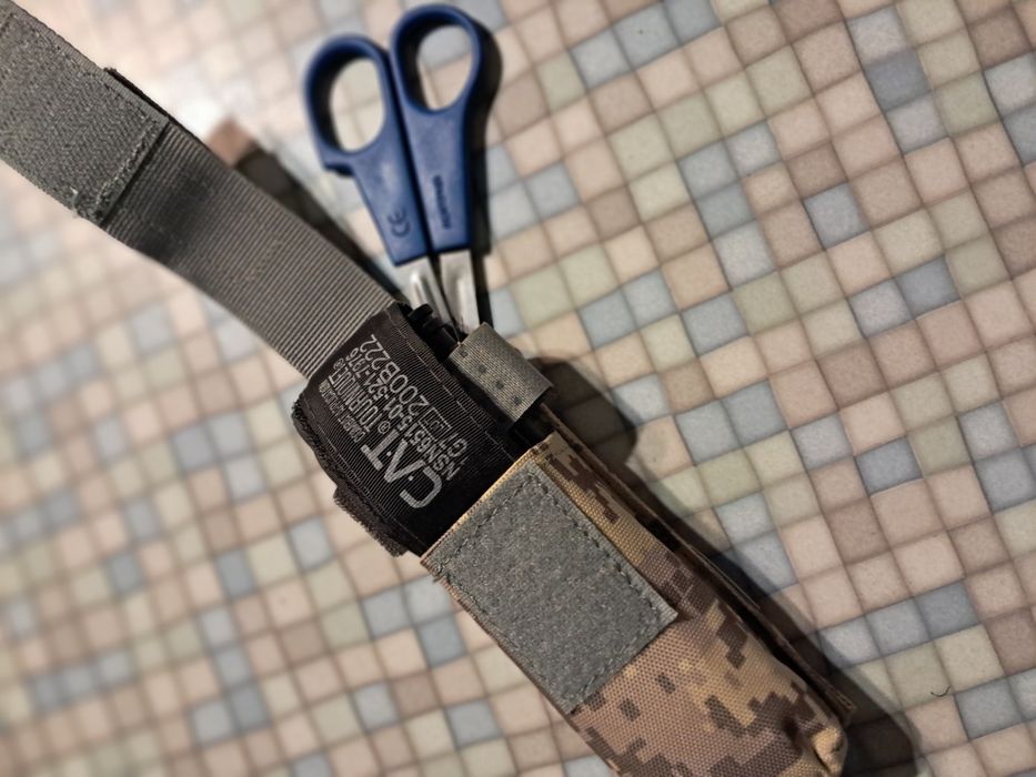 Набір для виживання (турнікет, ножиці та аптечка)