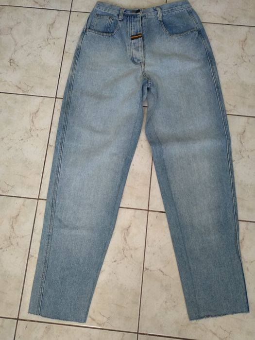 Spodnie damskie jeansowe