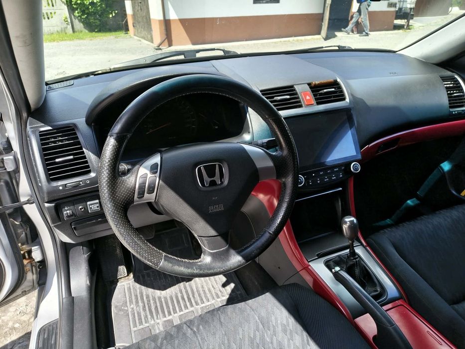 Honda Accord VII 2.0