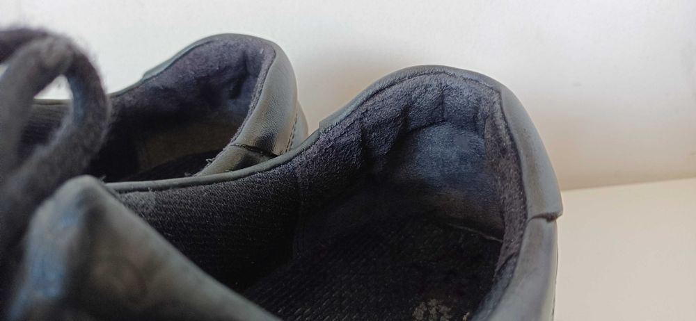 Ecco  skórzane Gore-tex nieprzemakalne 89 zł tanio