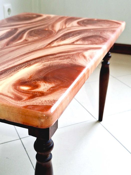 Mesa de centro vintage de resina 70s.