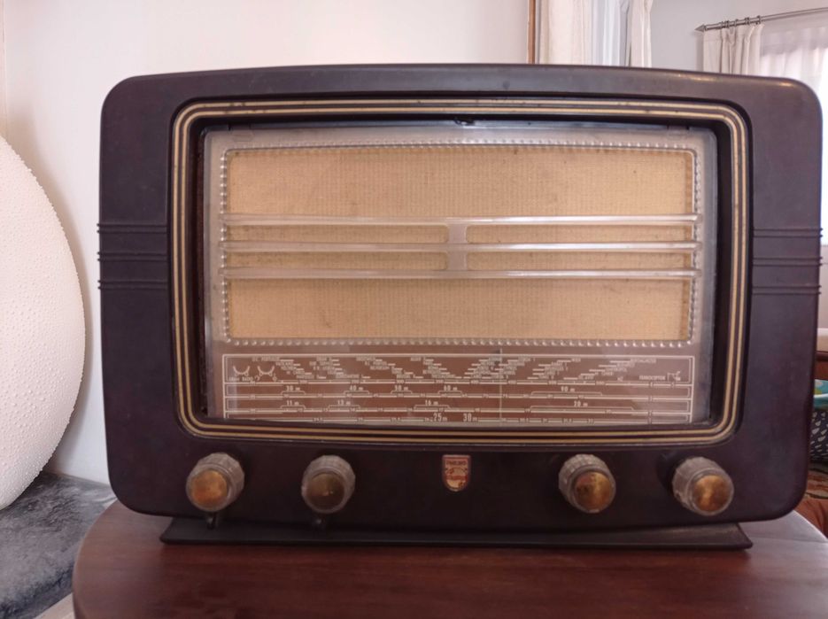 Antiguidade: Rádio Philips