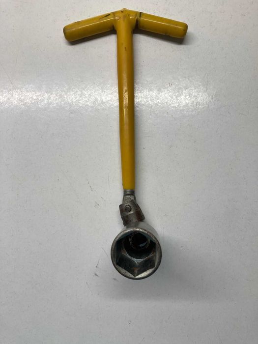 Chave de Velas Antiga