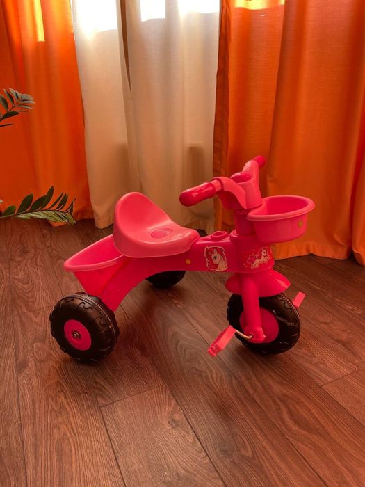 Дитячий велосипед