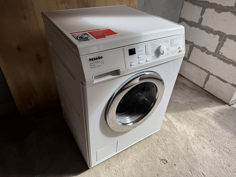 В продаже стиральная машина MIELE