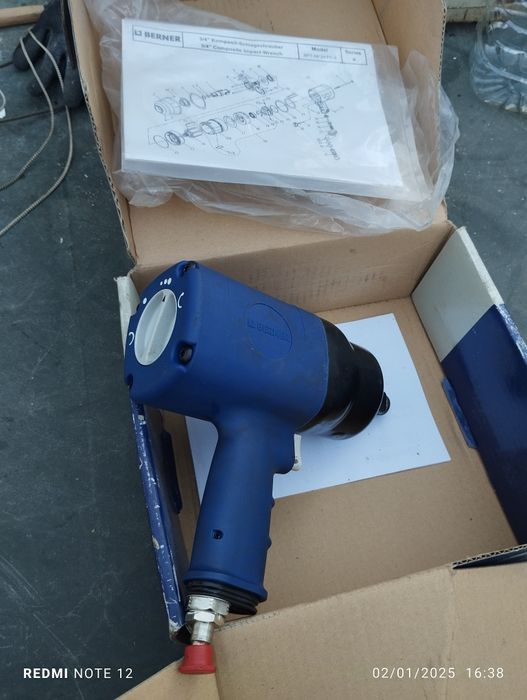 Máquina de impacto pneumática berner