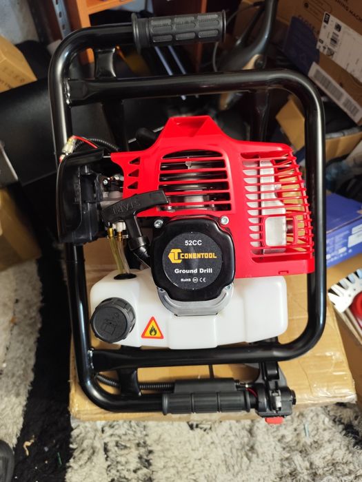 Perfuradora/berbequim/abre buracos a motor 52cc novo