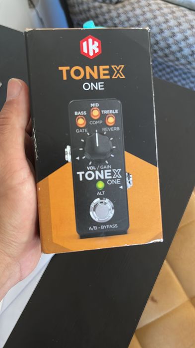 Pedal Tonex one na caixa novo