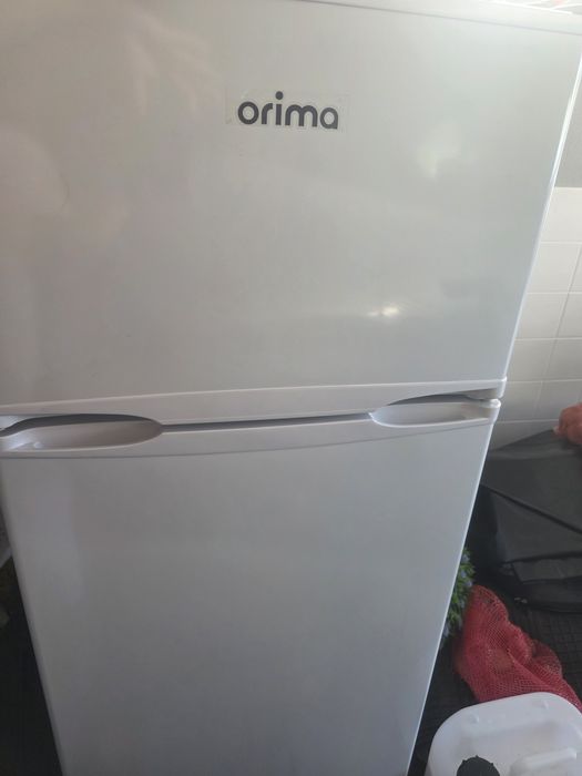 Frigorífico novo