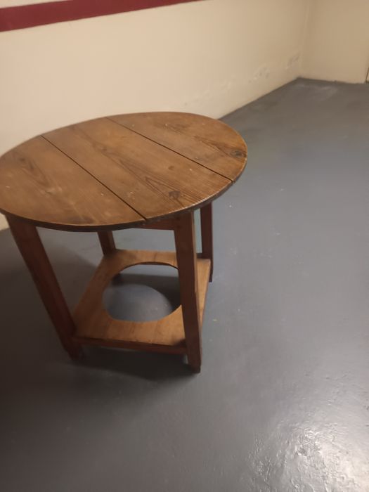 Vendo mesa da madeira.80x