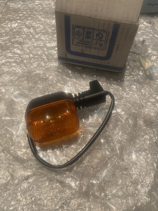 Gilera Bullit 50 Kierunkowskaz Migacz Nowy N472