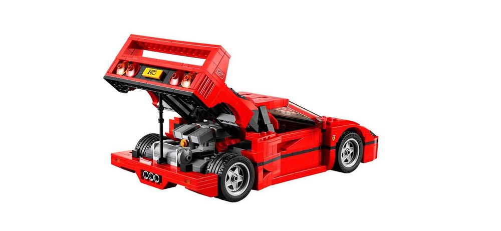 Конструктор Lego Aston Martin James Bond 007 машинка Ferrari F40