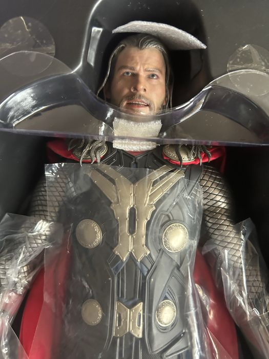 Thor - Mroczny Świat Hot toys mms224