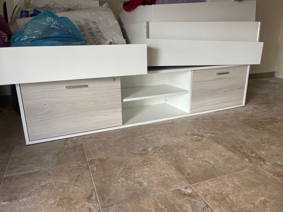 Conjunto de Móveis de Sala (móvel TV, armário e prateleira)