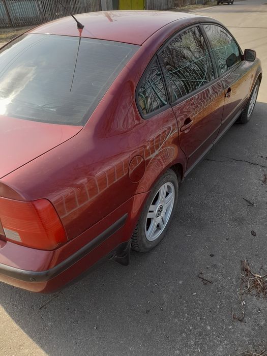 Автомобіль пассат б5