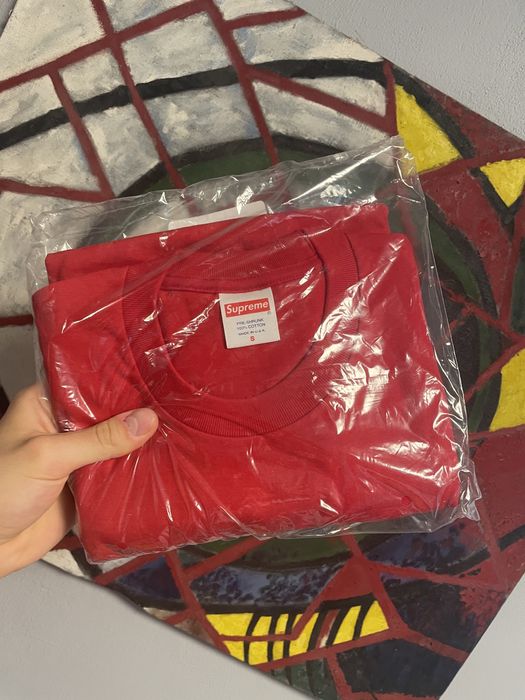 Supreme anniversary tee 30th