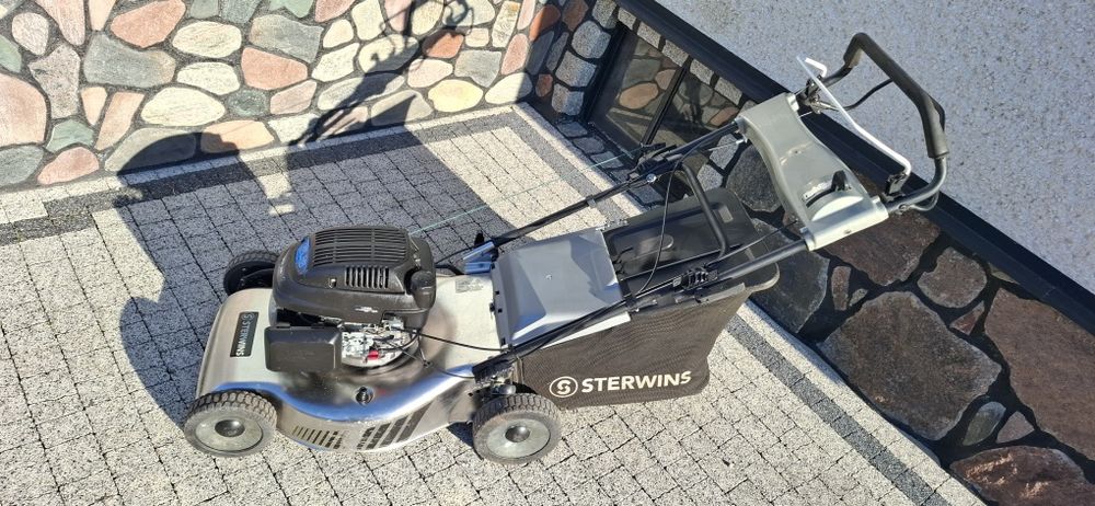 Sprzedam kosiarkę Honda 6,5