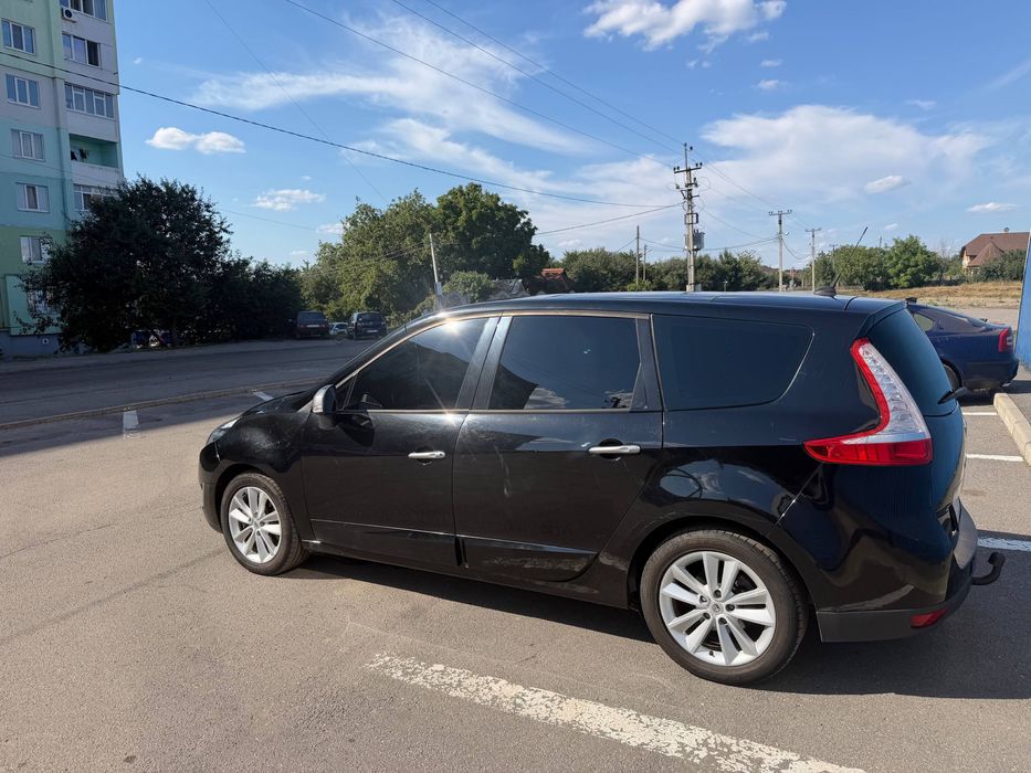 Продам Renault Scenic 2011р