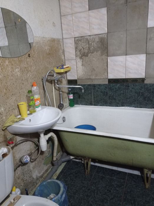 Продам 3 квартиру Будівельників( Колос)4/5 26500$торг