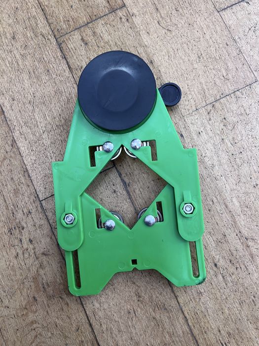 Guia de Perfuração Autocentrável com Ventosa para Azulejo e Vidro