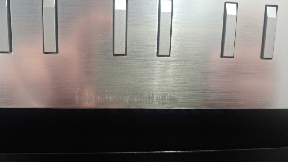 Yamaha RN 303 D amplituner stereo