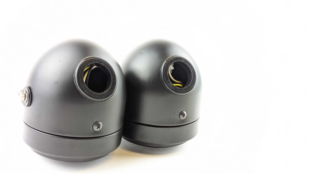 Подвійна металева мото фара з галогенками H4 та габаритом