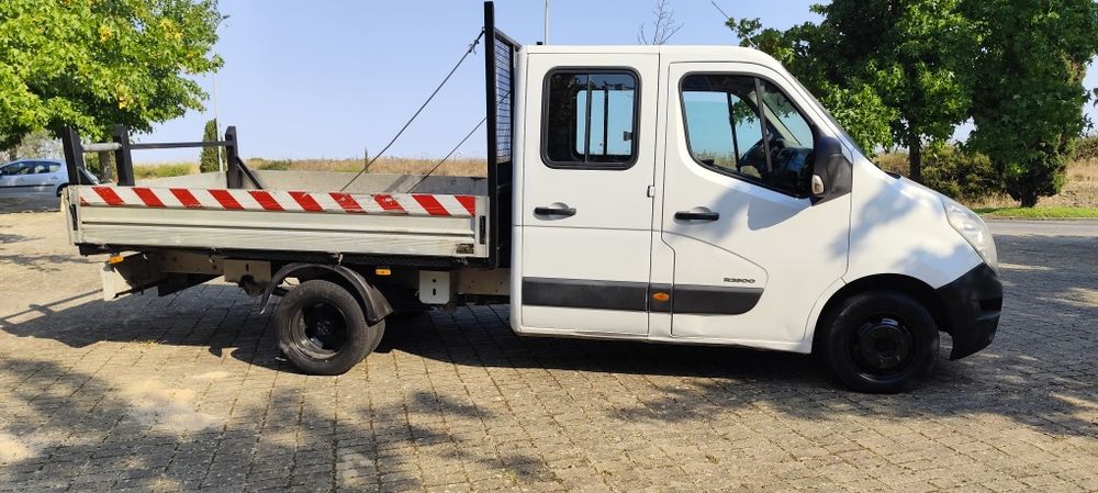 Renault Master 100DCi cabine dupla comercial 
Revisão feita em bom est