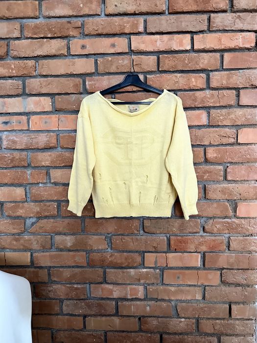 Продам свитер жёлтый