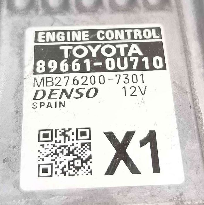 Centralina Motor / ECU 89661-0U710 - TOYOTA YARIS