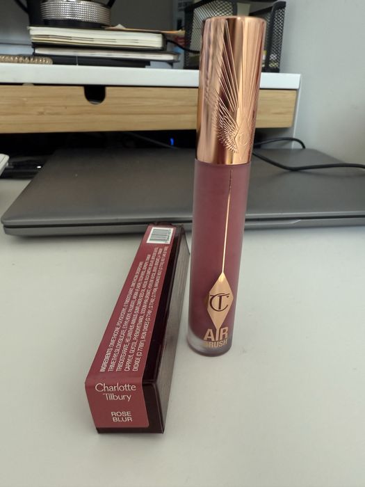 Charlotte Tilbury Airbrush lip - rose Blur