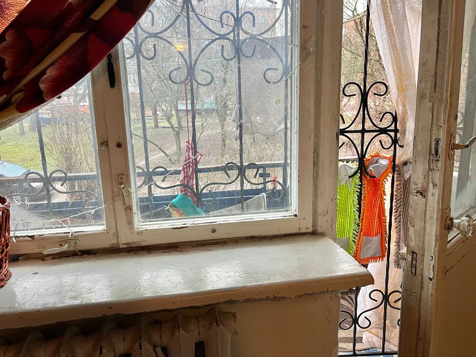 Продам 3 к.квартиру,р-н "Житломасив",вул.Металістів,4