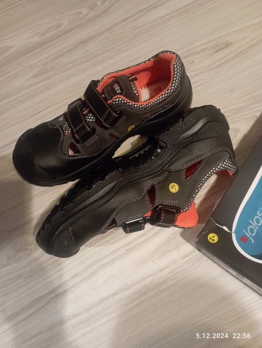 Buty jalas Monza sport rozmiar 42 wkladka 28 nowe  nowe