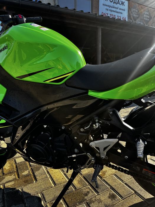 Kawasaki ninja 400